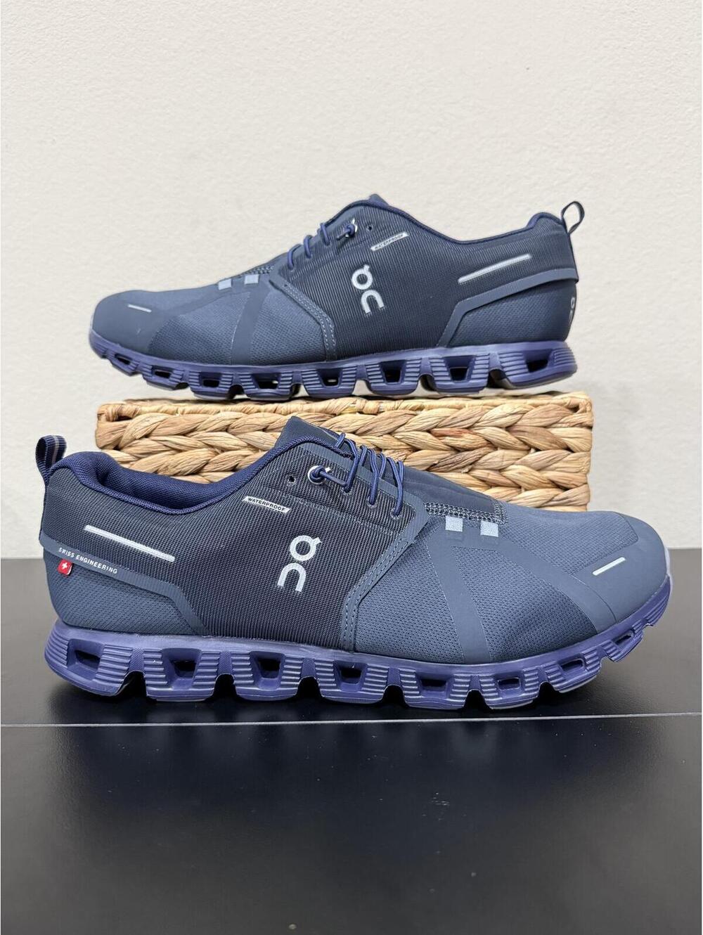 Size 13 - On Running Cloud 5 Waterproof “Navy Ink”